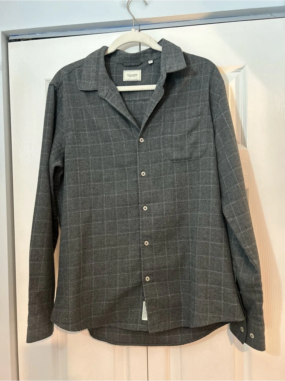 7Diamonds Gray Windowpane Button Up Shirt Men’s Medium Soft Casual Flannel